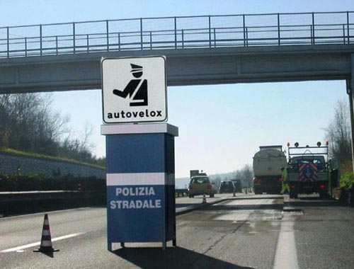 Autovelox_cantiere_Segnaletica.jpg